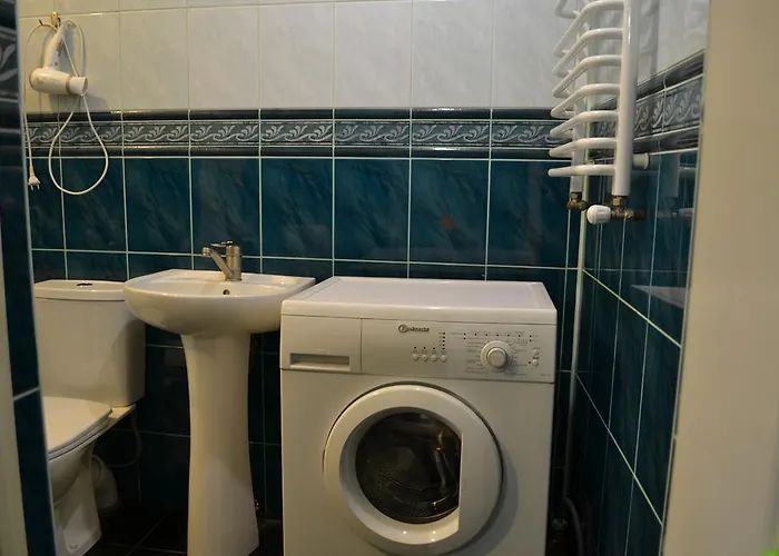 On Ploshcha Svyatogo Teodora アパート リヴィウ